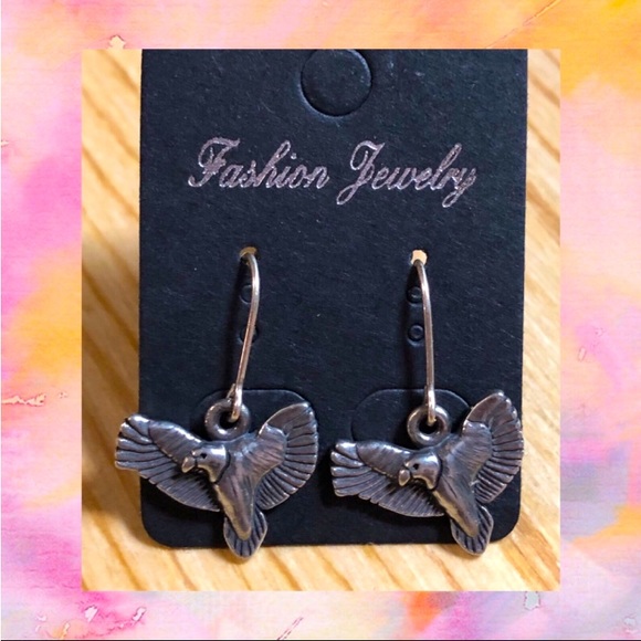New!! Sterling Silver Eagle Earrings. - Picture 1 of 6